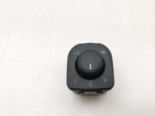 BP30568648I25 main image