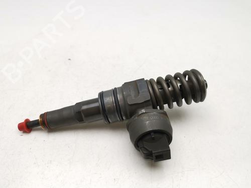 Used Injector VW GOLF V (1K1) [2003-2010]  28984972
