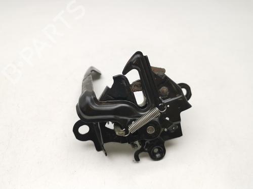 Used Hood lock Hood lock TOYOTA YARIS (_P13_) 1.5 Hybrid (NHP130_) (101 hp) 39439548 39439548