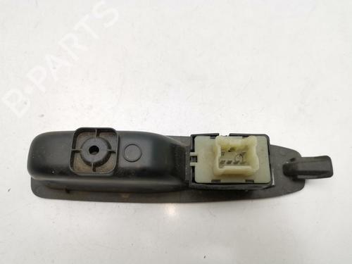 Right front window switch RENAULT CAPTUR I (J5_, H5_) | BP29565698I26