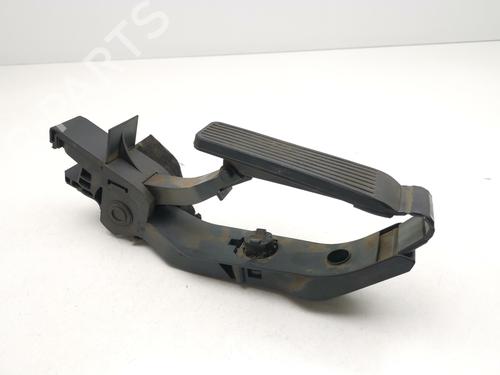 Used Pedal Pedal 37153367 37153367