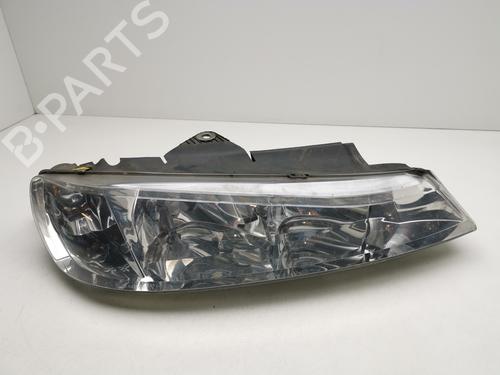 Used Right headlight Right headlight PEUGEOT 406 (8B) 2.2 HDi (133 hp) 33441125 33441125