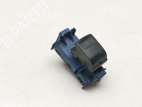 Comutador vidro trás esquerdo TOYOTA AVENSIS Saloon (_T27_) 2.0 D-4D (ADT270_, ADT270R) (124 hp) 31686348