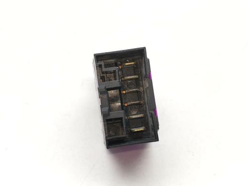 Used Right front window switch Right front window switch 39445548 39445548