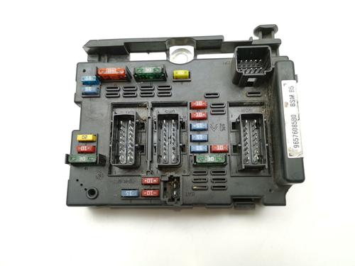 Used Fuse box LANCIA PHEDRA (179_) 2.2 JTD (179AXC1A) (128 hp) 28988152