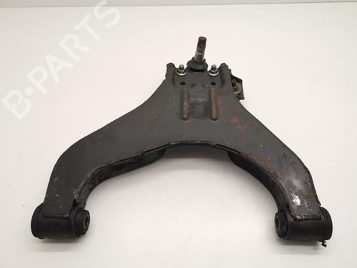 Used Right front suspension arm NISSAN NT400 CABSTAR (F24M) [2009-2025]  28992986