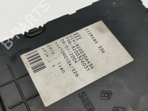 Fuse box RENAULT MEGANE II (BM0/1_, CM0/1_) | BP28982967E1