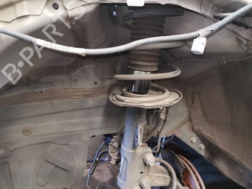 Used Left front shock absorber Left front shock absorber TOYOTA AURIS (_E18_) 1.4 D-4D (NDE180_, NDE180R) (90 hp) 40216387 40216387