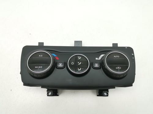 Used Climate control Climate control 39439246 39439246