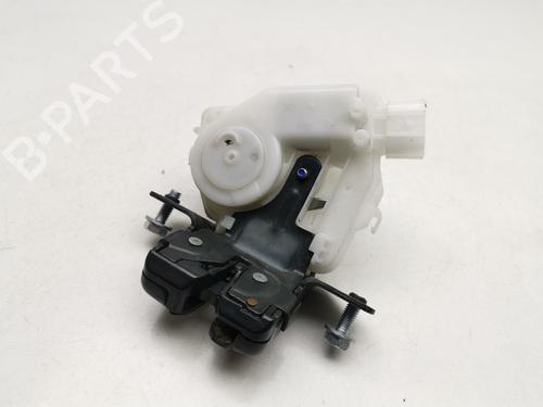 Tailgate lock TOYOTA YARIS (_P13_) 1.5 Hybrid (NHP130_, NHP130) | BP29822687C101