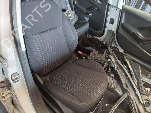 Used Right front seat PEUGEOT 208 I (CA_, CC_) 1.6 HDi (114 hp) 28995517