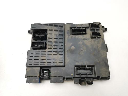 Used Fuse box Fuse box PEUGEOT 406 (8B) 2.2 HDi (133 hp) 36079026 36079026