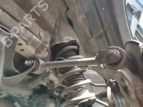Højre bagtil bærearm HONDA CR-V IV (RM_) 1.6 i-DTEC (RE6) (120 hp) 28992754