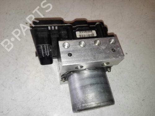 Used ABS pump MERCEDES-BENZ VITO / MIXTO Van (W639) [2003-2025]  28996291