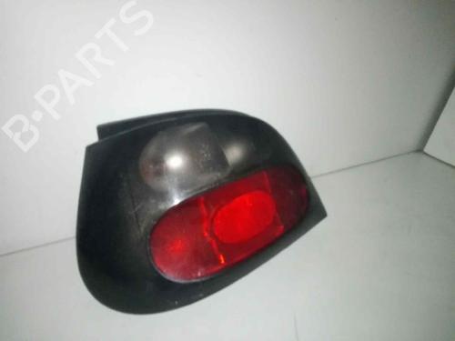 Used Left taillight RENAULT MEGANE I (BA0/1_) 1.9 D Eco (BA0A, BA0U, BA0R) (64 hp) 28978490