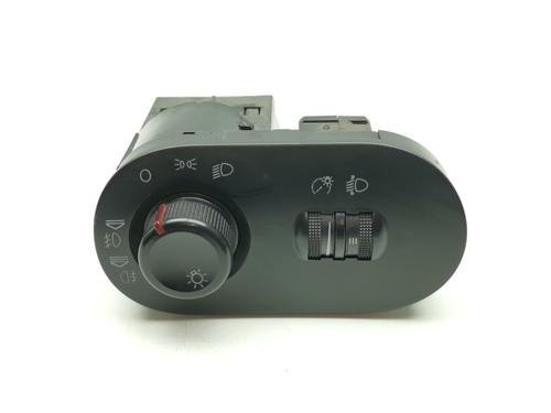 Used Headlight switch SEAT IBIZA III (6L1) [2002-2009]  28977891