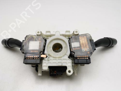 Headlight switch HYUNDAI TUCSON (JM) 2.0 CRDi | BP28989506I24 