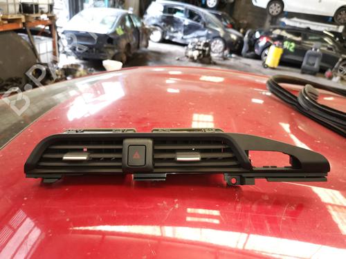 Used Air vent Air vent NISSAN MICRA V (K14) [2016-2026] 33885648 33885648