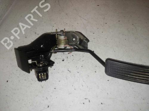 Used Pedal TOYOTA COROLLA (_E12_) 2.0 D-4D (CDE120R, CDE120L_) (110 hp) 28984803