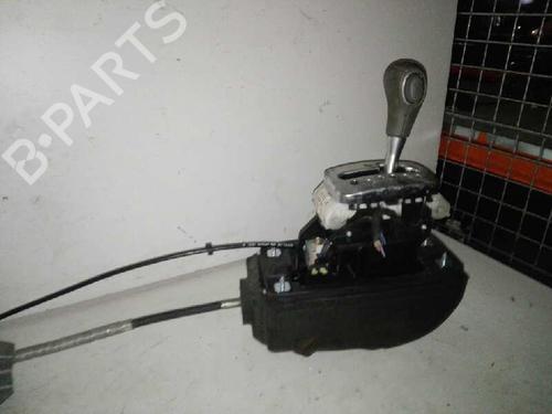 Used Gear lever AUDI A4 B7 (8EC) 2.0 TDI 16V (140 hp) 28998709