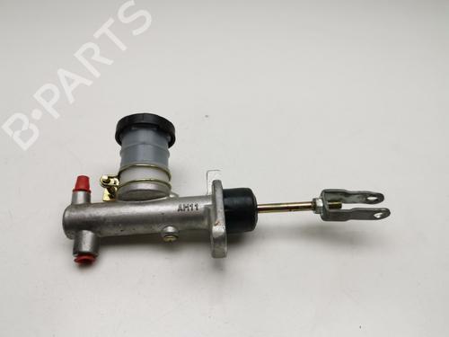 Used Clutch slave cylinder FORD MAVERICK (UDS, UNS) 2.7 TD (100 hp) 28984933