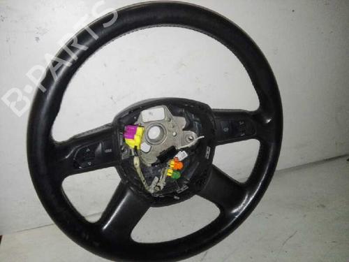 Used Steering wheel AUDI A4 B7 (8EC) 2.0 TDI 16V (140 hp) 28989554