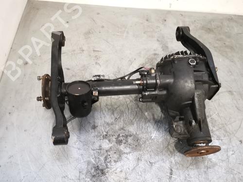 Used Front differential MITSUBISHI PAJERO III (V7_W, V6_W) [1999-2007]  28995380
