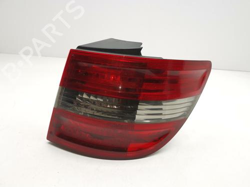 Used Right taillight MERCEDES-BENZ B-CLASS Sports Tourer (W245) [2005-2011]  28989022