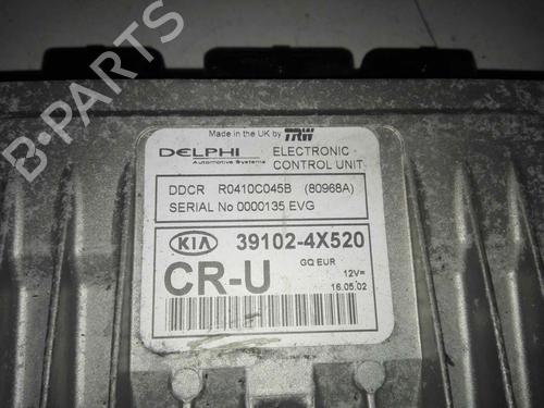 Used Engine control unit (ECU) KIA CARNIVAL II (GQ) 2.9 CRDi (144 hp) 28993877