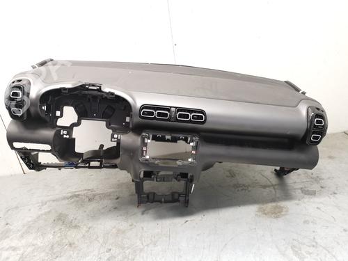 Used Dashboard Dashboard 39443344 39443344
