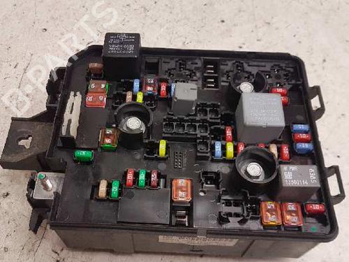 Used Fuse box OPEL CORSA E (X15) 1.3 CDTI (08, 68) (95 hp) 28993671