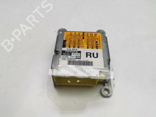 Used ECU airbags TOYOTA YARIS (_P13_) 1.5 Hybrid (NHP130_, NHP130) (101 hp) 29813868