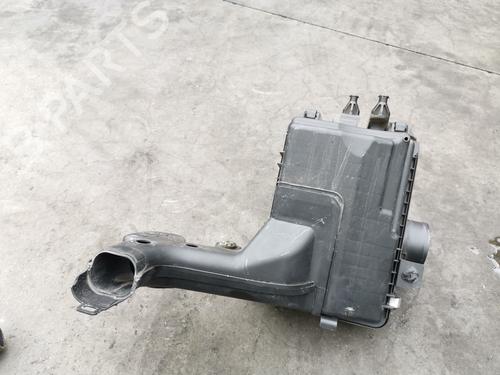 Used Air filter box RENAULT KADJAR (HA_, HL_) 1.5 dCi 110 (HLA3) (110 hp) 28989409
