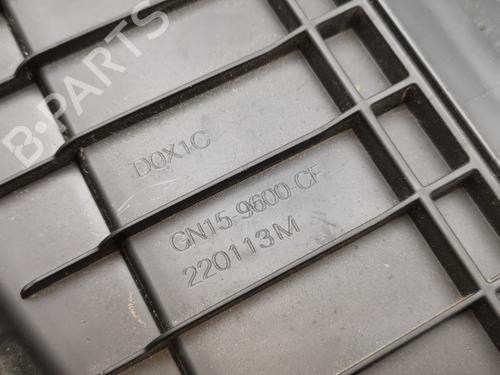 Air filter box FORD ECONOLINE Van | BP31017157M87