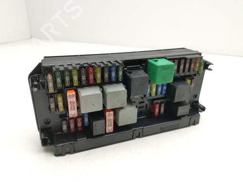 Used Fuse box Fuse box 39442466 39442466