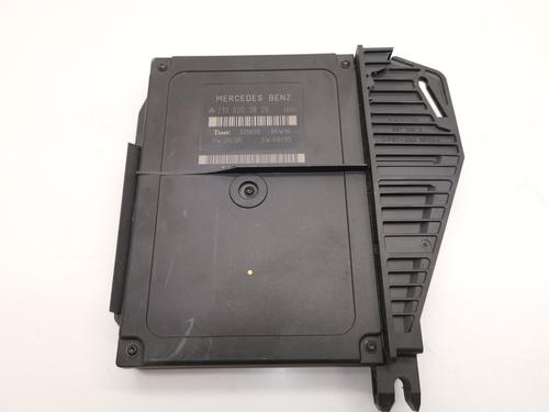 Used Electronic module MERCEDES-BENZ E-CLASS (W210) E 220 D (210.004) (95 hp) 28986247