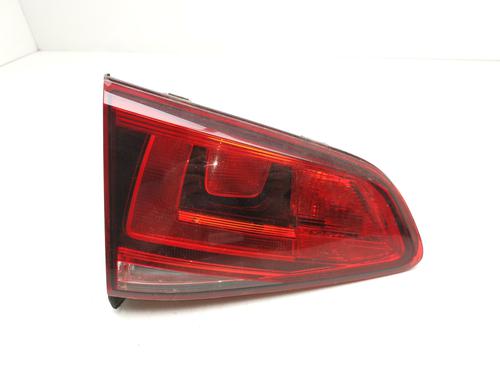 left-taillight-vw-golf-alltrack-vii-variant-ba5-bv5-2014-2015-2016-2017-2018-2019-2020-39436756 main image