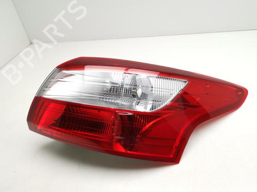 Højre baglygte FORD FOCUS III Saloon 1.6 TDCi (115 hp) 28993471