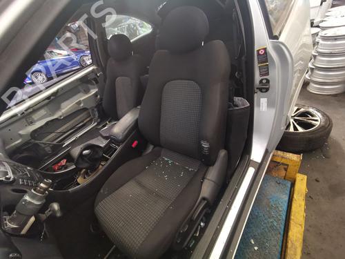 Used Left front seat Left front seat MERCEDES-BENZ C-CLASS Coupe (CL203) C 220 CDI (203.708) (150 hp) 40217579 40217579