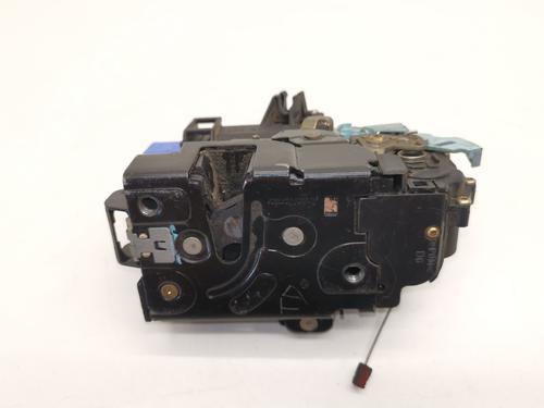 Used Rear right lock VW GOLF IV (1J1) [1997-2008]  28980323