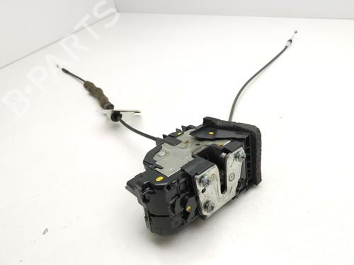 Used Front right lock NISSAN QASHQAI I (J10, NJ10) [2006-2015]  30077709