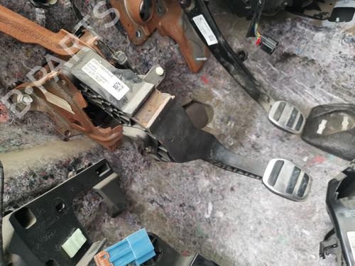 Used Clutch pedal Clutch pedal FORD KUGA III (DFK) 1.5 EcoBlue (120 hp) 40216661 40216661