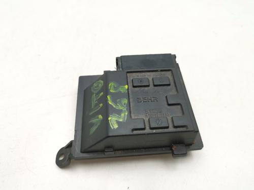 Used Heater resistor MERCEDES-BENZ VITO Bus (W639) 113 CDI (639.701, 639.703, 639.705) (136 hp) 29289580