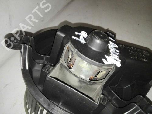Heater blower motor RENAULT LAGUNA I (B56_, 556_) 1.9 dTi | BP28979317M62 