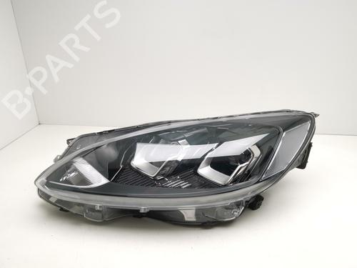 Used Left headlight FORD KUGA III (DFK) [2019-2025]  29590988