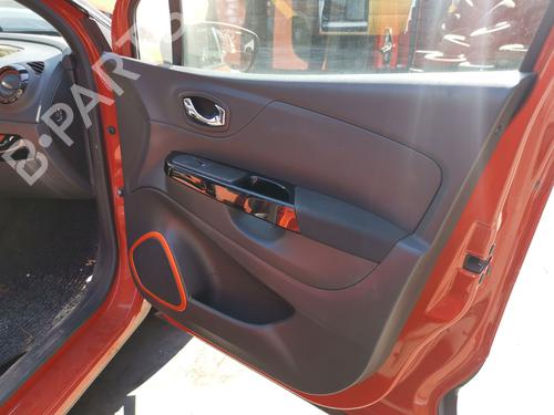 Front right panel RENAULT CAPTUR I (J5_, H5_) 1.5 dCi 90 (J5N4, J5M5, J5MW, J5M6, J5AL, J5AJ) | BP40217623C59 - Image 2