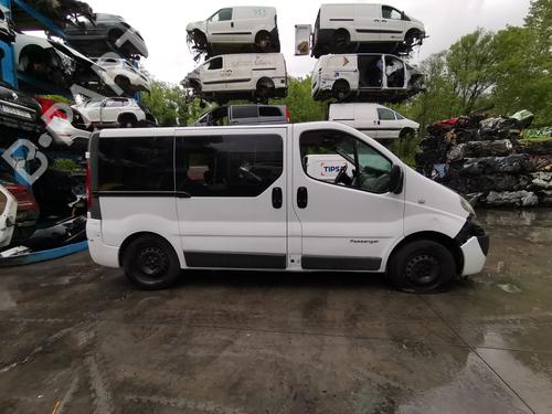 Left front window switch RENAULT TRAFIC II Bus (JL) 2.0 dCi 115 (JL00, JL01, JL0H, JL0M, JL0U) | BP28982215I27 