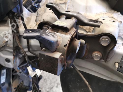 Engine mount TOYOTA AURIS (_E18_)  | BP28983411M89 