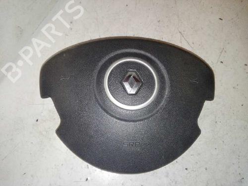Used Driver airbag RENAULT CLIO III (BR0/1, CR0/1) 2.0 16V Sport (CR0N, CR1P) (197 hp) 28998316