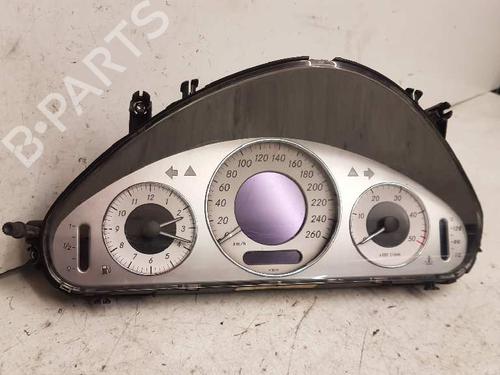 Kombinert Instrument MERCEDES-BENZ E-CLASS (W211) E 320 CDI (211.026) (204 hp) 28998145